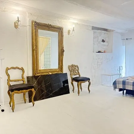 Vorontsov Loft 1 شقة *
